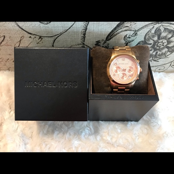 Authentic Michael Kors Watch MK- 5128 - Picture 7 of 8